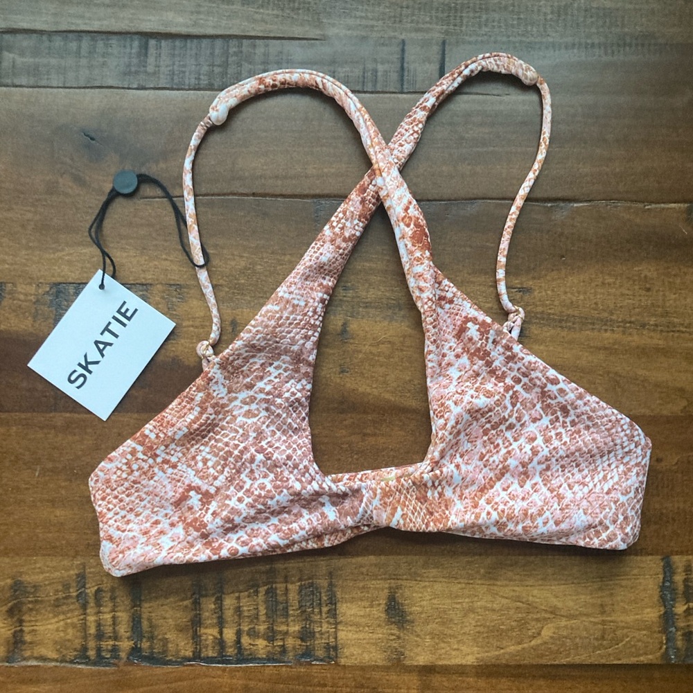 NWT Skatie Jasmine Top Eden XS